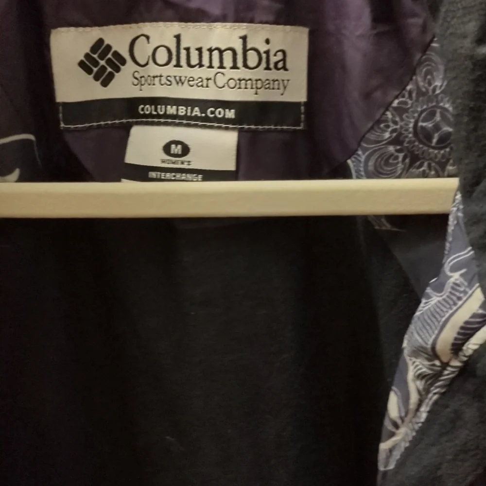 Columbia Sports Wear Purple Women's Jacket - Picture 6 of 13